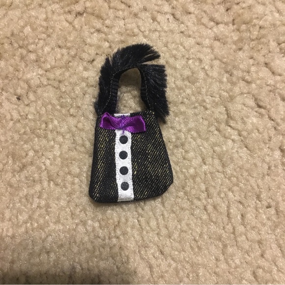 Monster High Clawdeen Wolf Doll - Picture 7 of 7